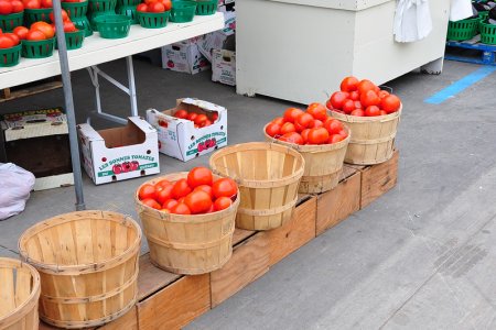 «Полезнее фруктовых»: диетолог объяснила, чем хорош томатный сок