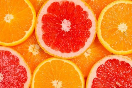 Диетологи перечислили семь полезных зимних фруктов
