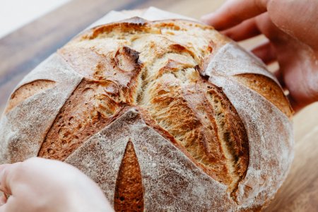 Диетолог Павлюк объяснила, действительно ли хлебцы полезнее обычного хлеба