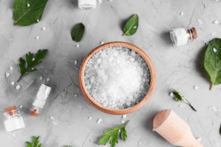 «Шанс преждевременной смерти»: доктор Александр Мясников рассказал об опасности соли