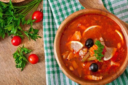 Диетолог Елена Соломатина развеяла миф о пользе ежедневного употребления супа