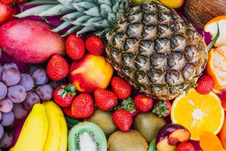 Врач Тихомирова перечислила самые калорийные фрукты и ягоды