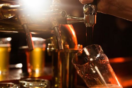Врач Умнов сообщил, к каким проблемам со здоровьем приводит употребление пива