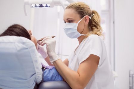 Врач  Левчук объяснила необходимость сделать рентген на приеме у стоматолога